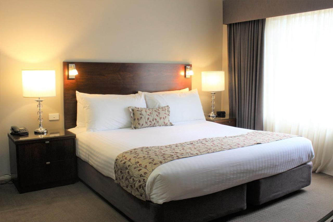 וואגה וואגה Carlyle Suites & Apartments מראה חיצוני תמונה