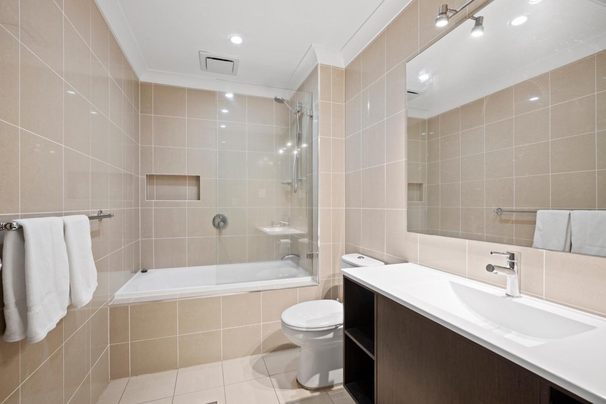 וואגה וואגה Carlyle Suites & Apartments מראה חיצוני תמונה