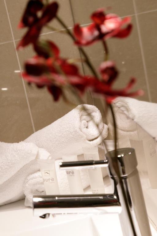 וואגה וואגה Carlyle Suites & Apartments חדר תמונה